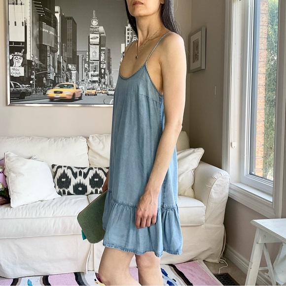 Blue chambray minidress with ruffle hem - Picture 4 of 14
